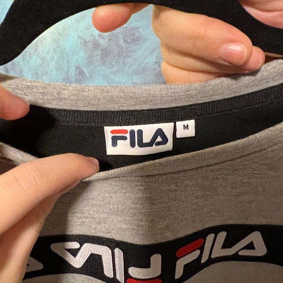 Fila Sweatshirt - Picture 5 of 6